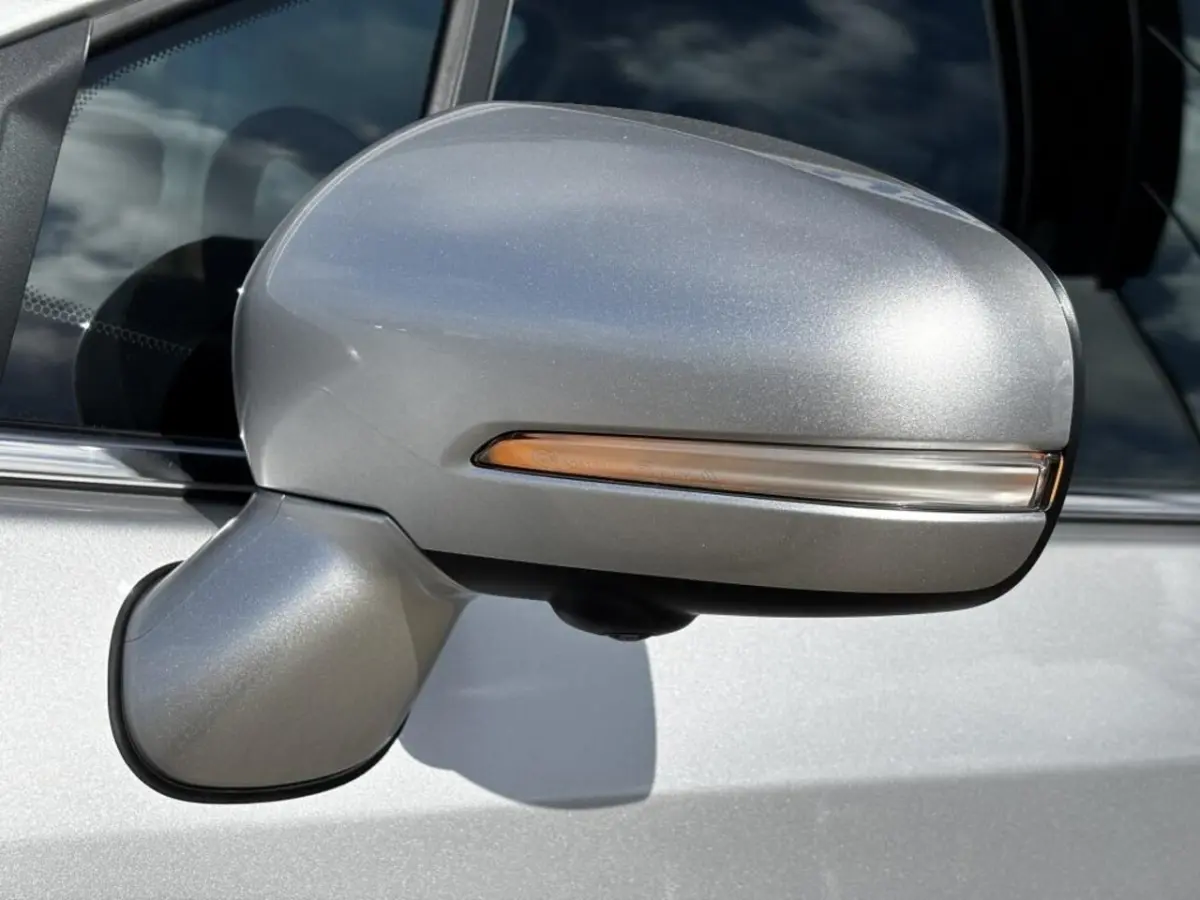 1.4 Boosterjet Select Smart Hybrid |