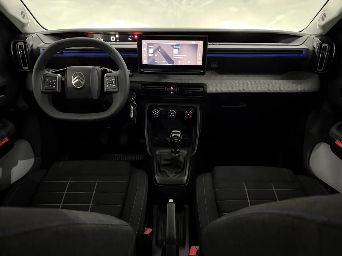 1.2 Hybrid 110pk Business Apple carplay, Parkeersensoren, Rijstrook correctie, A start sto