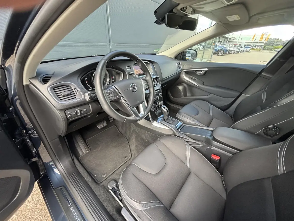 1.5 T2 Polar+ | Automaat | Navigatie | Cruise