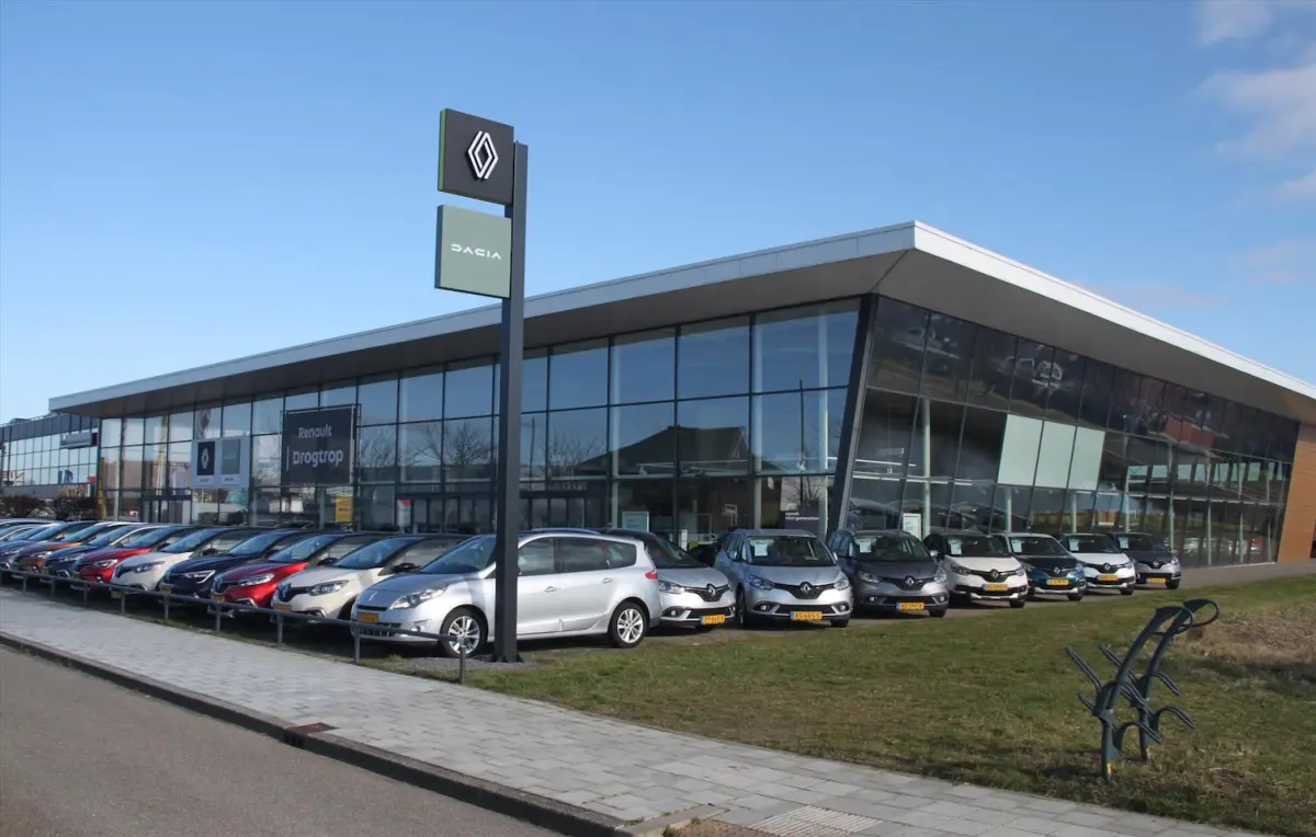 145PK-FULL HYBRID-INTENS-21DKM-NAVI-ALL SEASONS-