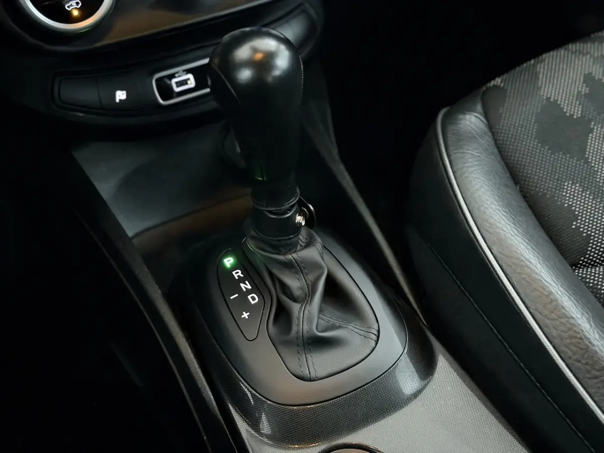 1.3 FireFly Turbo 150 Connect Half leder, Parkeersensoren, Apple carplay, Clima, Cruise co
