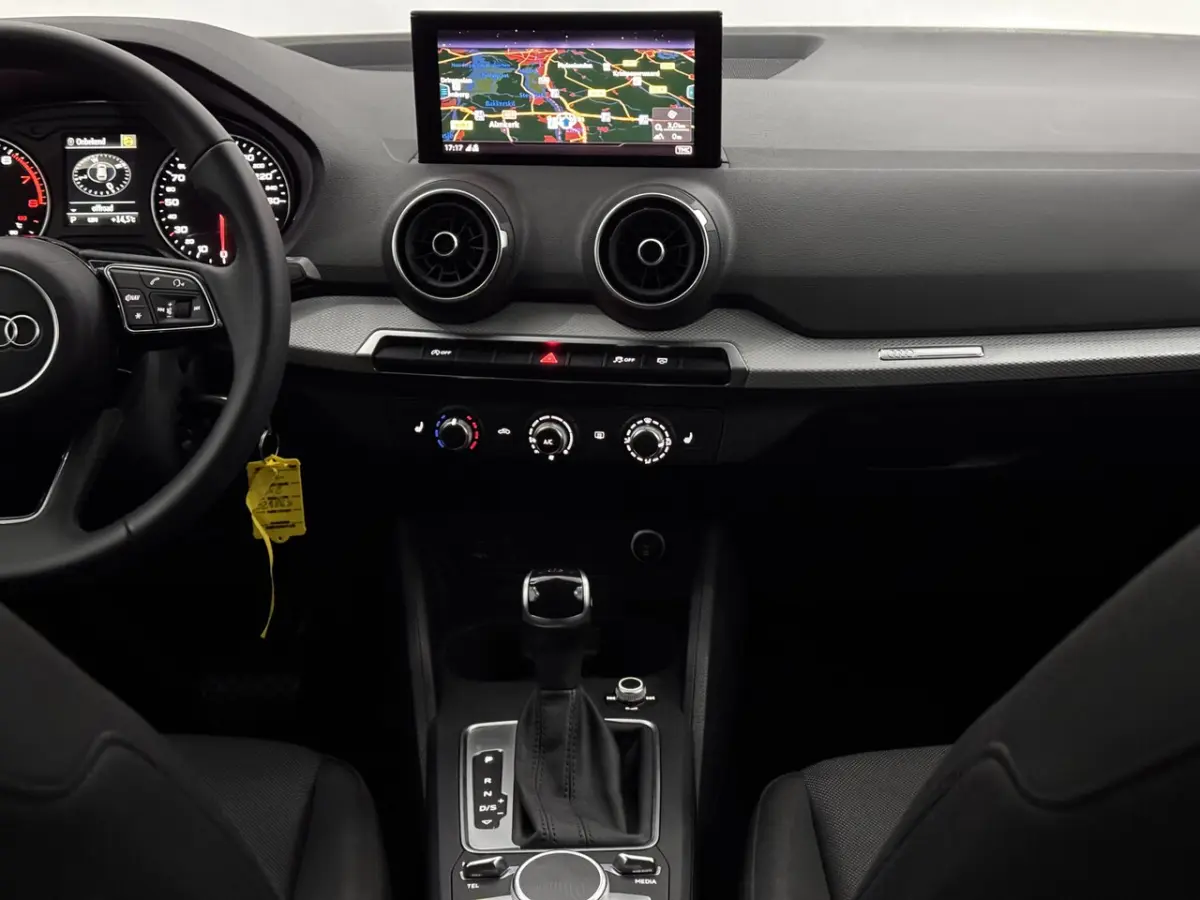 35 TFSI S-line Airco, Parkeersensoren, Navi, Cruise control adaptief, Stoelverwarming, A s