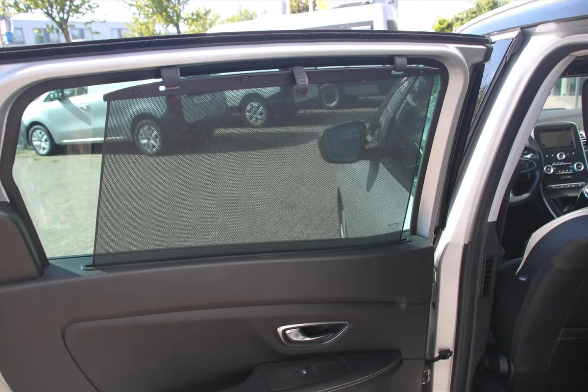 130PK-INTENS-136DKM-NAVI-CLIMA-CRUISE-CAMERA-