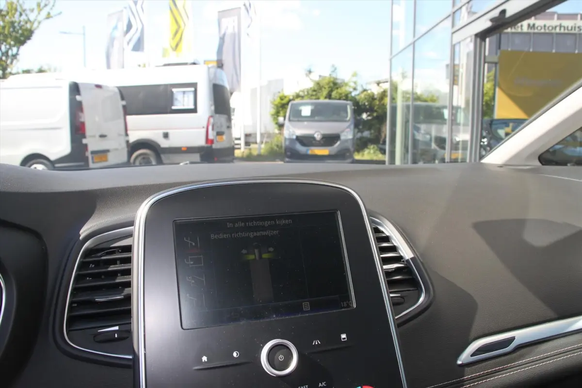 130PK-INTENS-136DKM-NAVI-CLIMA-CRUISE-CAMERA-