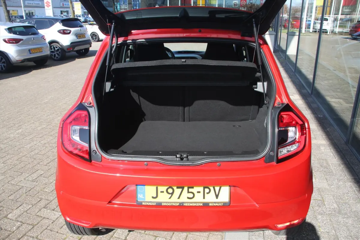75PK-COLLECTION-33DKM-AIRCO-CRUISE-BLUETOOTH-