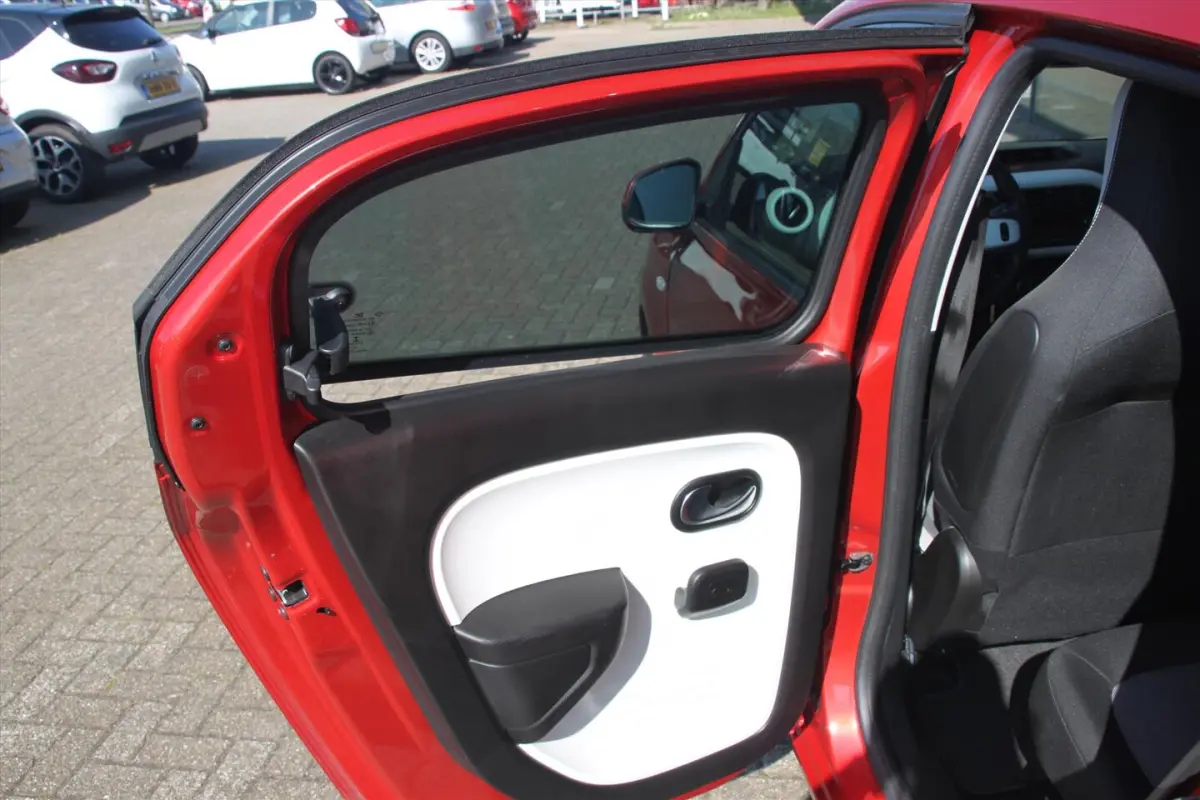 75PK-COLLECTION-33DKM-AIRCO-CRUISE-BLUETOOTH-