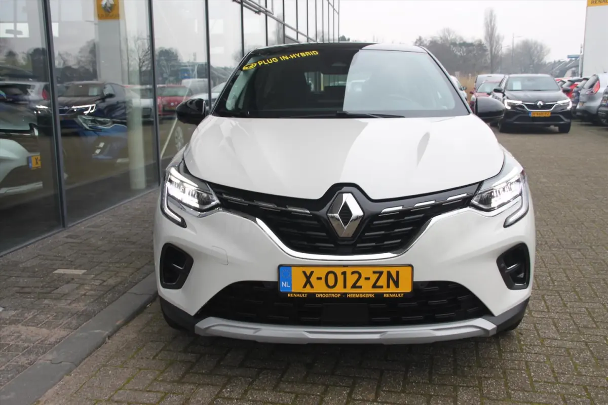 160PK-INTENS-PLUG IN HYBRID-67DKM-NAVI-CAMERA-