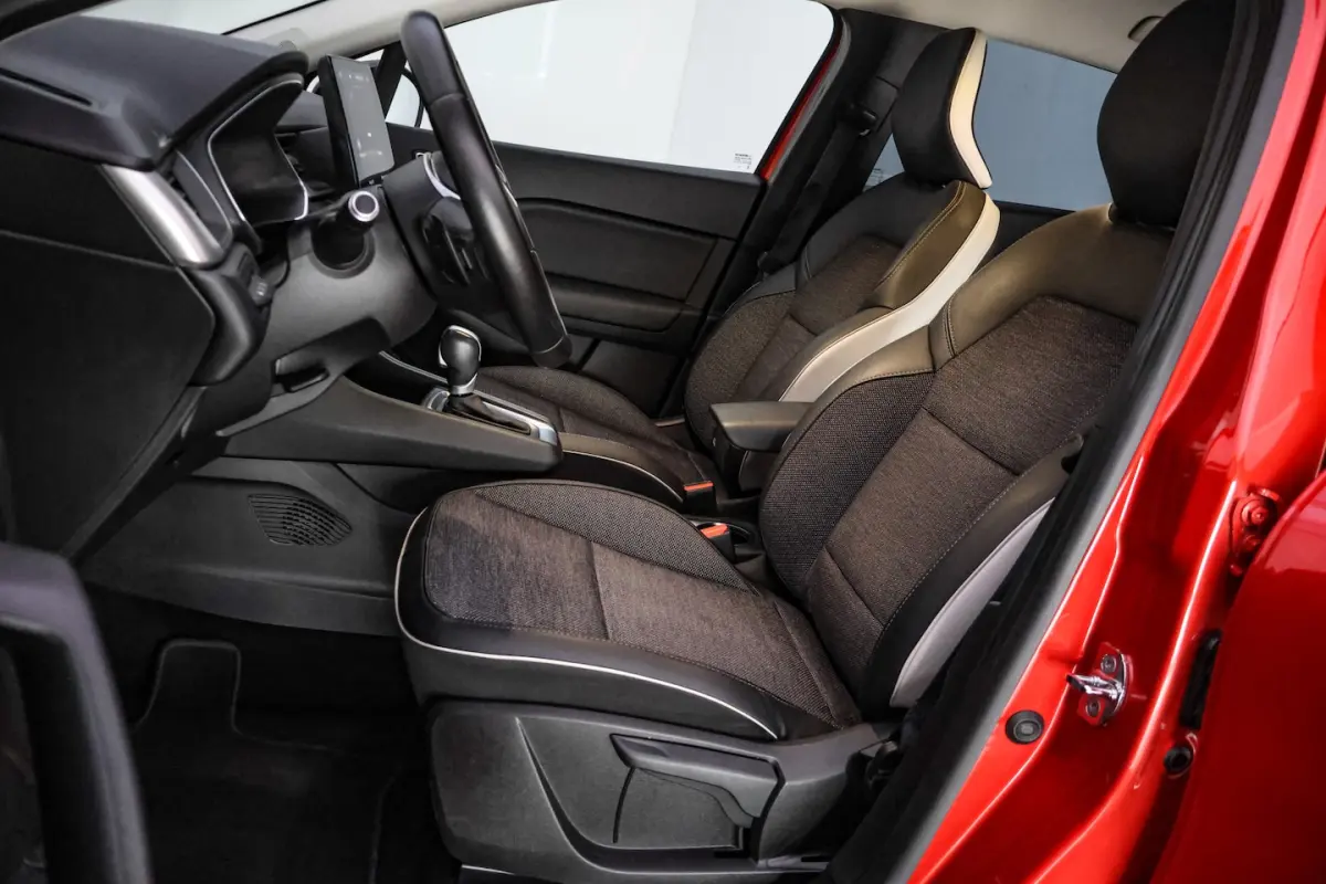 1.3T 130 Pk Aut. INTENS FULL LED | CAMERA | CARPLAY | CLIMA | CRUISE | PDC V+A | LMV