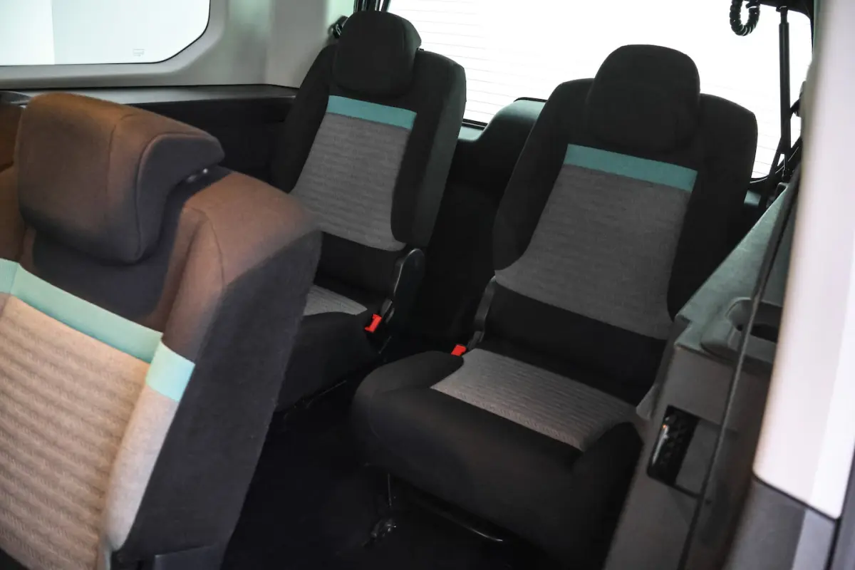 1.2T Aut. 7p SHINE HEAD UP | CAMERA | STOELVERW | NAVI | CARPLAY | DAB | AFN TREKHAAK | BL