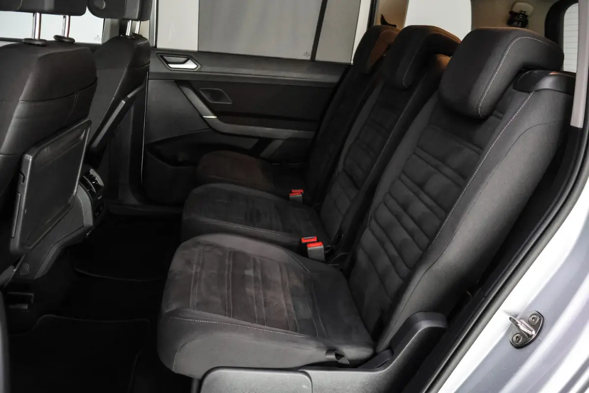 1.0 TSI 7pers COMFORTLINE NAVI | STOELVERW+MASSAGE | NAVI | CARPLAY | CLIMA | ACC | PDC V+
