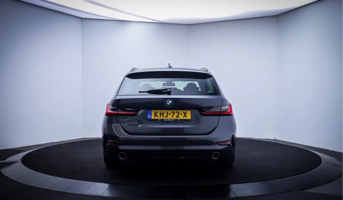 318iA SPORT-LINE Edition FULL LED | STUUR+STOELVERW | CARPLAY | HALF LEDER | SPORTSTOELEN
