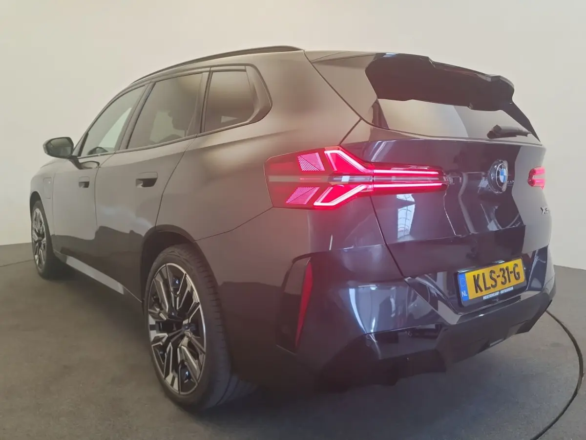 30e xDrive M-sport pro, Wegklapbare trekhaak, Panoramadak
