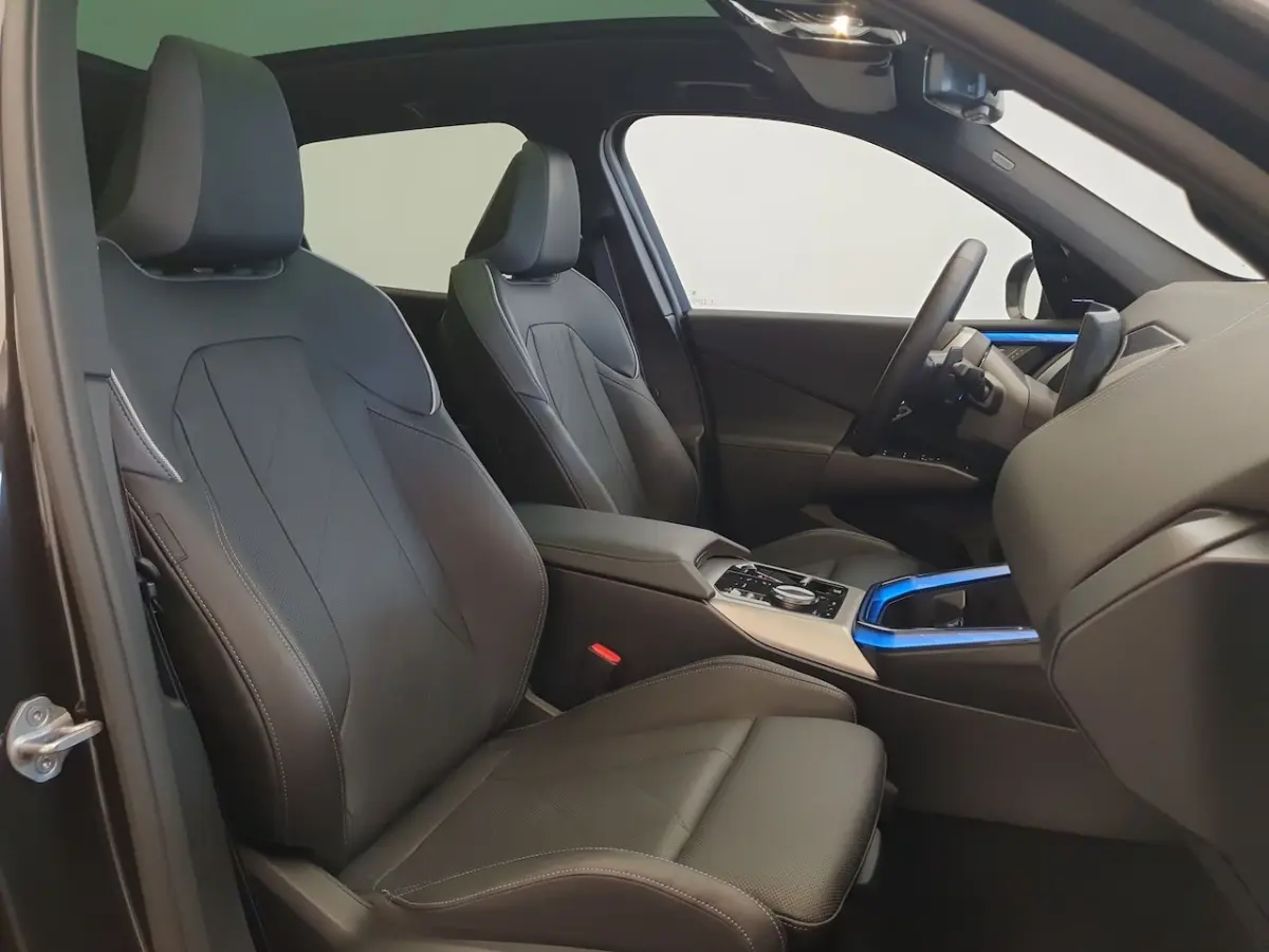 30e xDrive M-sport pro, Wegklapbare trekhaak, Panoramadak
