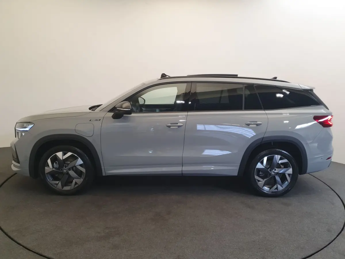 1.5 TSI PHEV DSG/AUT 204pk Sportline Wegklapbare trekhaak, Panoramadak, Canton
