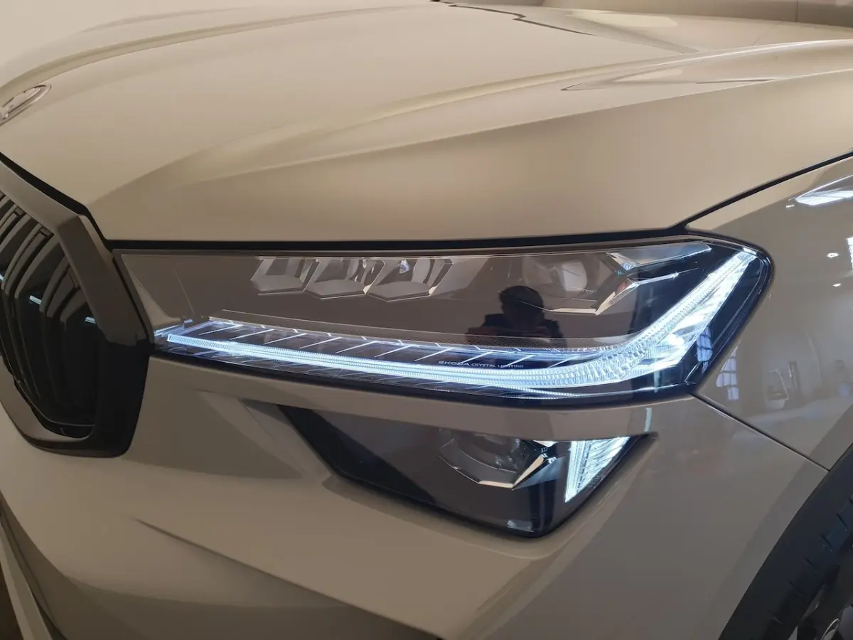 1.5 TSI PHEV DSG/AUT 204pk Sportline Wegklapbare trekhaak, Panoramadak, Canton
