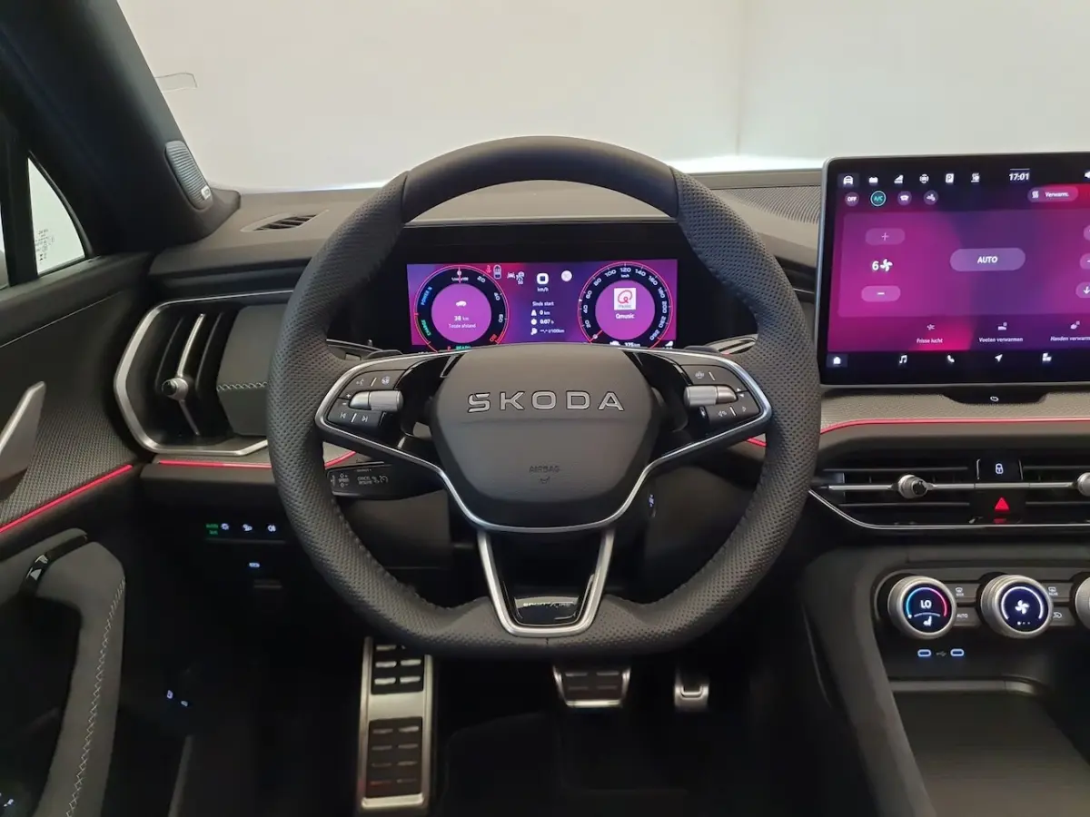 1.5 TSI PHEV DSG/AUT 204pk Sportline Wegklapbare trekhaak, Panoramadak, Canton