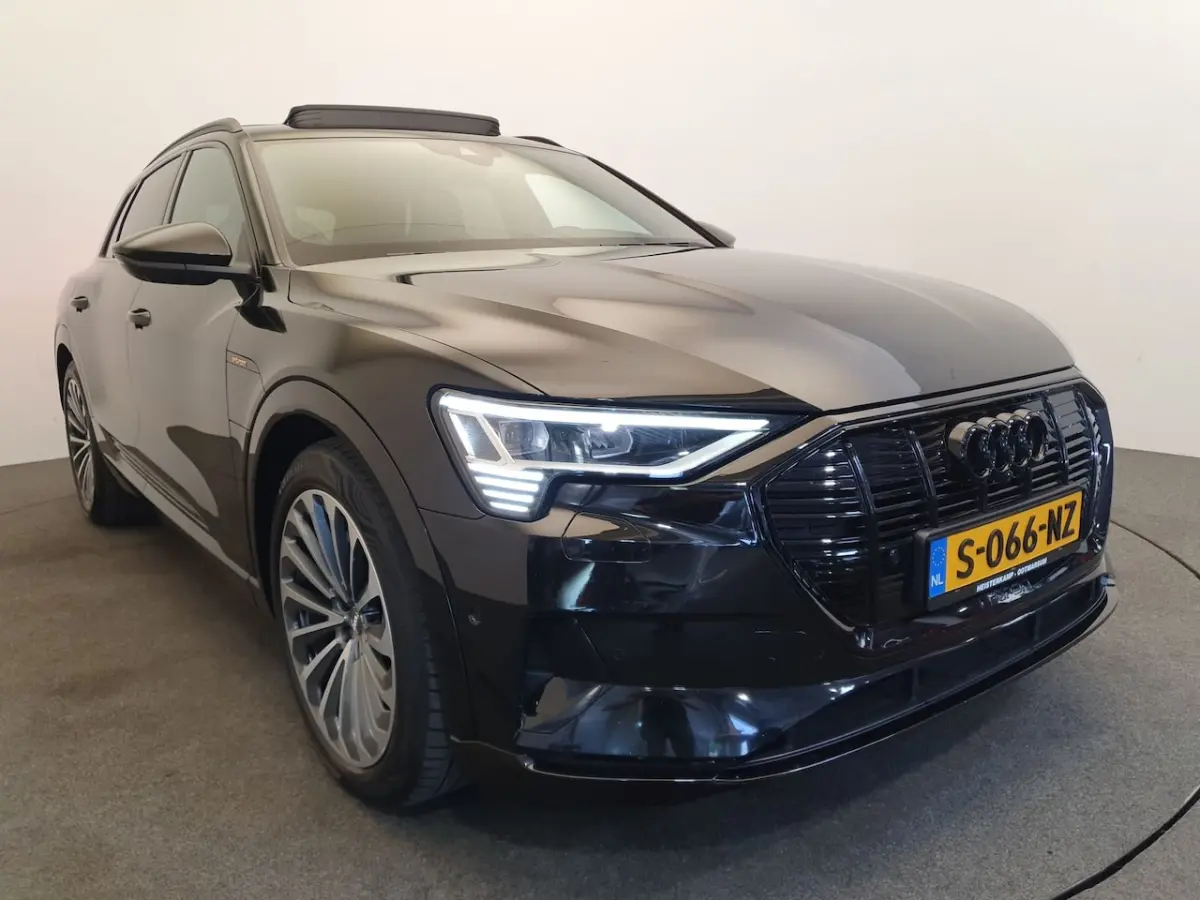 55 quattro S-Line 95 kWh Trekhaak, Pano, RS-stoelen, Matrix, 360 camera