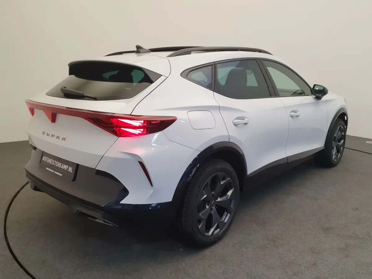 1.5 TSI 150pk DSG/AUT MHEV facelift Wegklapbare trekhaak, Panoramadak, Winterpakket