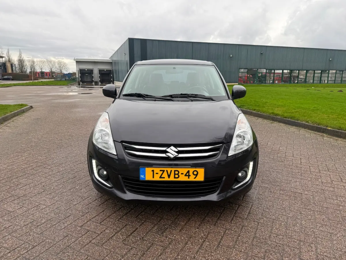 Suzuki Swift 2015 Benzine Handgeschakeld leasen