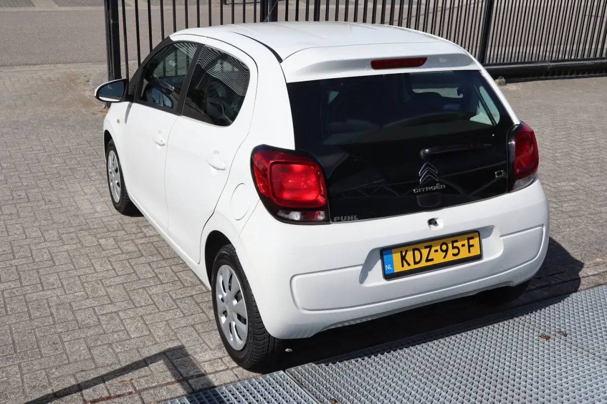 1.0 VTi Dealeronderhouden Airco/DAB radio/Bluetooth