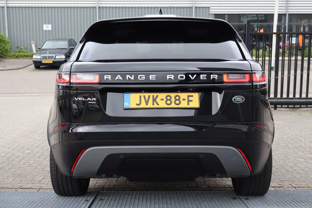 2.0 P400e Apple carplay/Stoelverwarming/360 graden camera/Lane assist/Cruise control/Parke