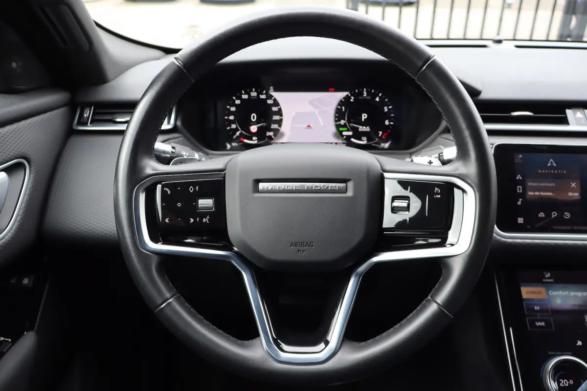 2.0 P400e Apple carplay/Stoelverwarming/360 graden camera/Lane assist/Cruise control/Parke