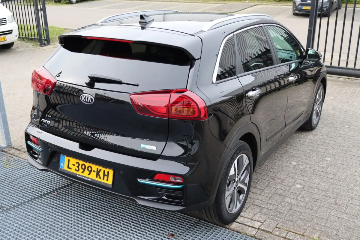 DynamicPlusLine 39 kWh 100% SOH Panoramadak/Stoelverwarming/stuurverwarming/Lane assist/Ap