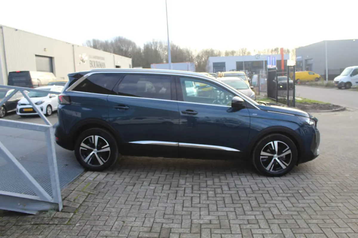 1.2 PureTech GT-Line 7-zits Navigatie/18 Inch L.M Velgen/Parkeersensoren V&A/Parkeer Camer