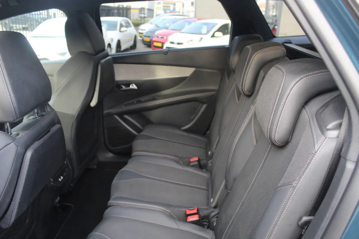 1.2 PureTech GT-Line 7-zits Navigatie/18 Inch L.M Velgen/Parkeersensoren V&A/Parkeer Camer