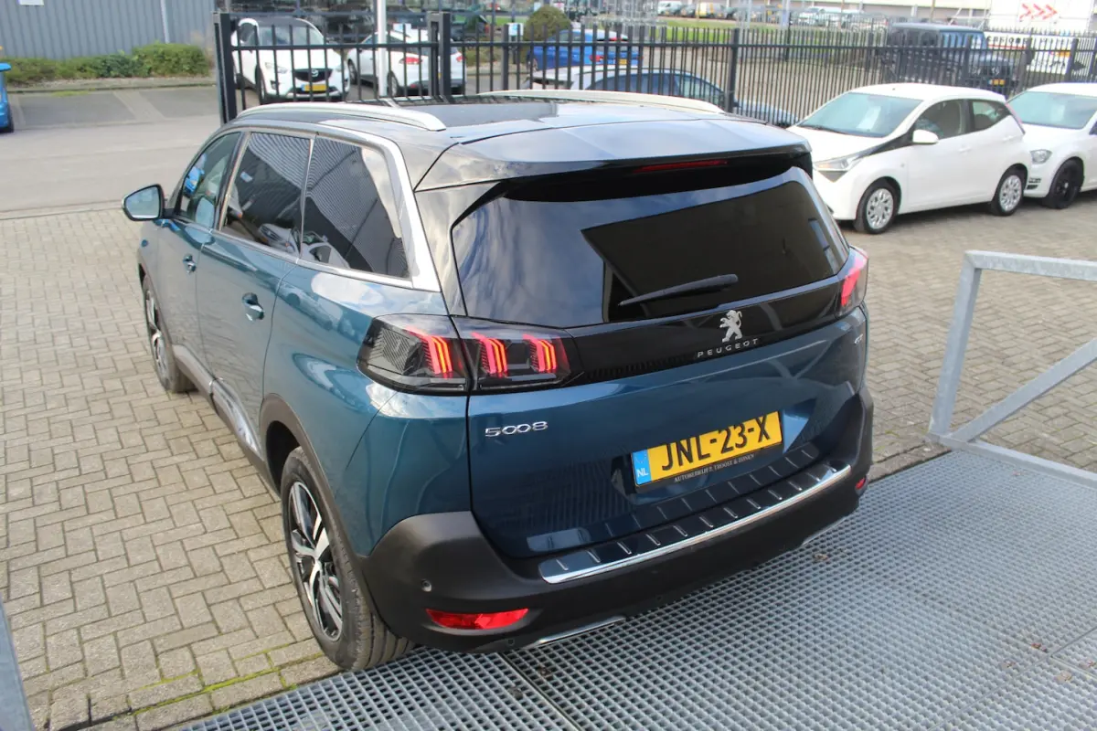 1.2 PureTech GT-Line 7-zits Navigatie/18 Inch L.M Velgen/Parkeersensoren V&A/Parkeer Camer