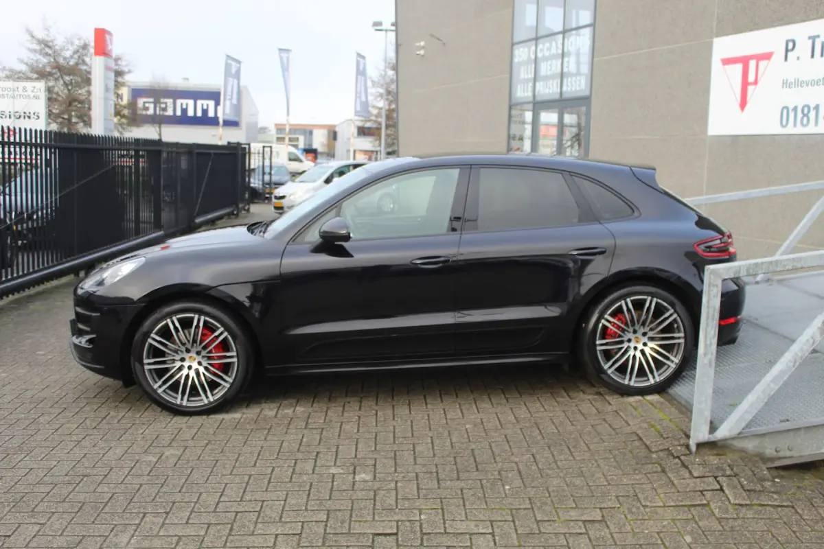 3.6 Turbo Panoramadak/Luchtvering/Sportuitlaat/Bose audio/Navigatie/Lederen bekleding/Elek