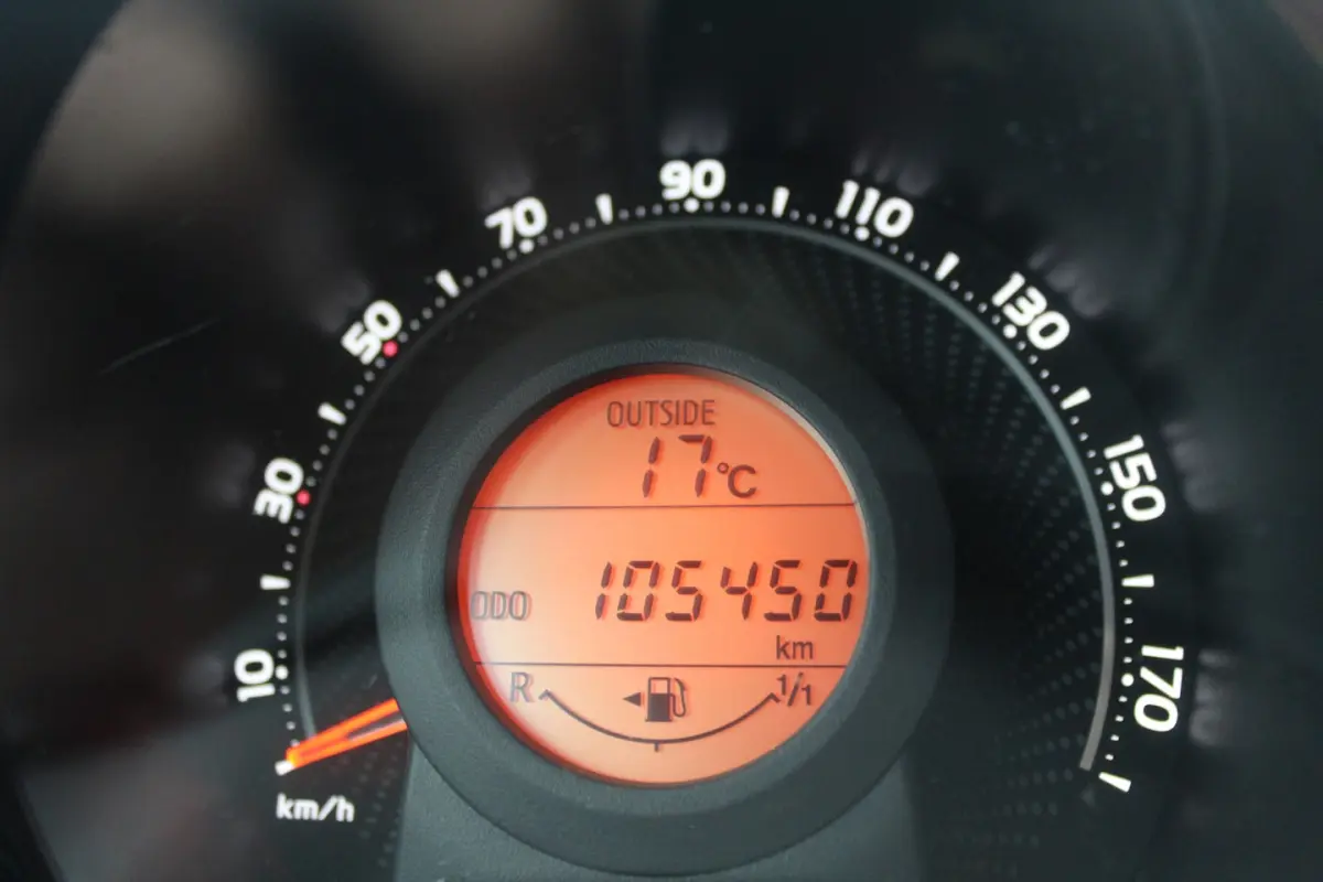 1.0 VVT-i x-play 1ste Eigenaar/Achteruitrijcamera/App connect/Airco/Orig. NL auto/Begrenze