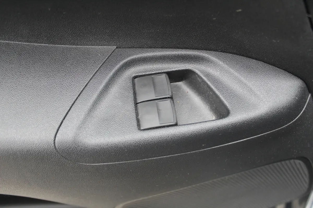 1.0 VVT-i x-play 1ste Eigenaar/Achteruitrijcamera/App connect/Airco/Orig. NL auto/Begrenze