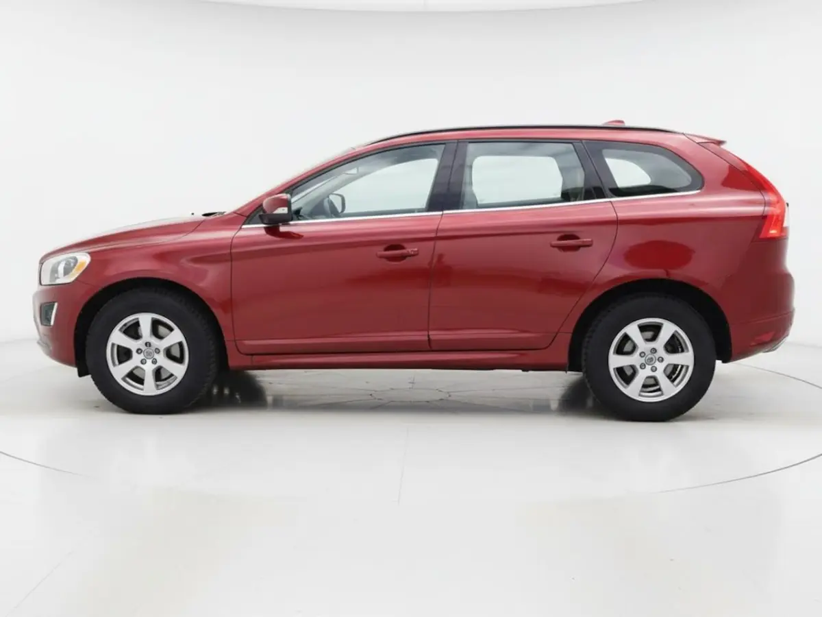2.0 T5 FWD Summum | Clima | Cruise | Multimedia/Navi | Stoelverwarming | PDC + Camera |