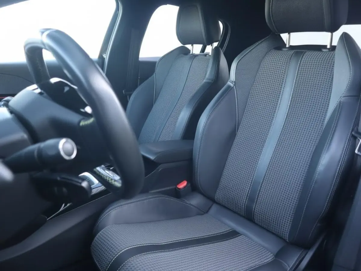1.2 PureTech GT | NW Distributie | Clima | Cruise | Apple Carplay/Navi | PDC + 360 Camera