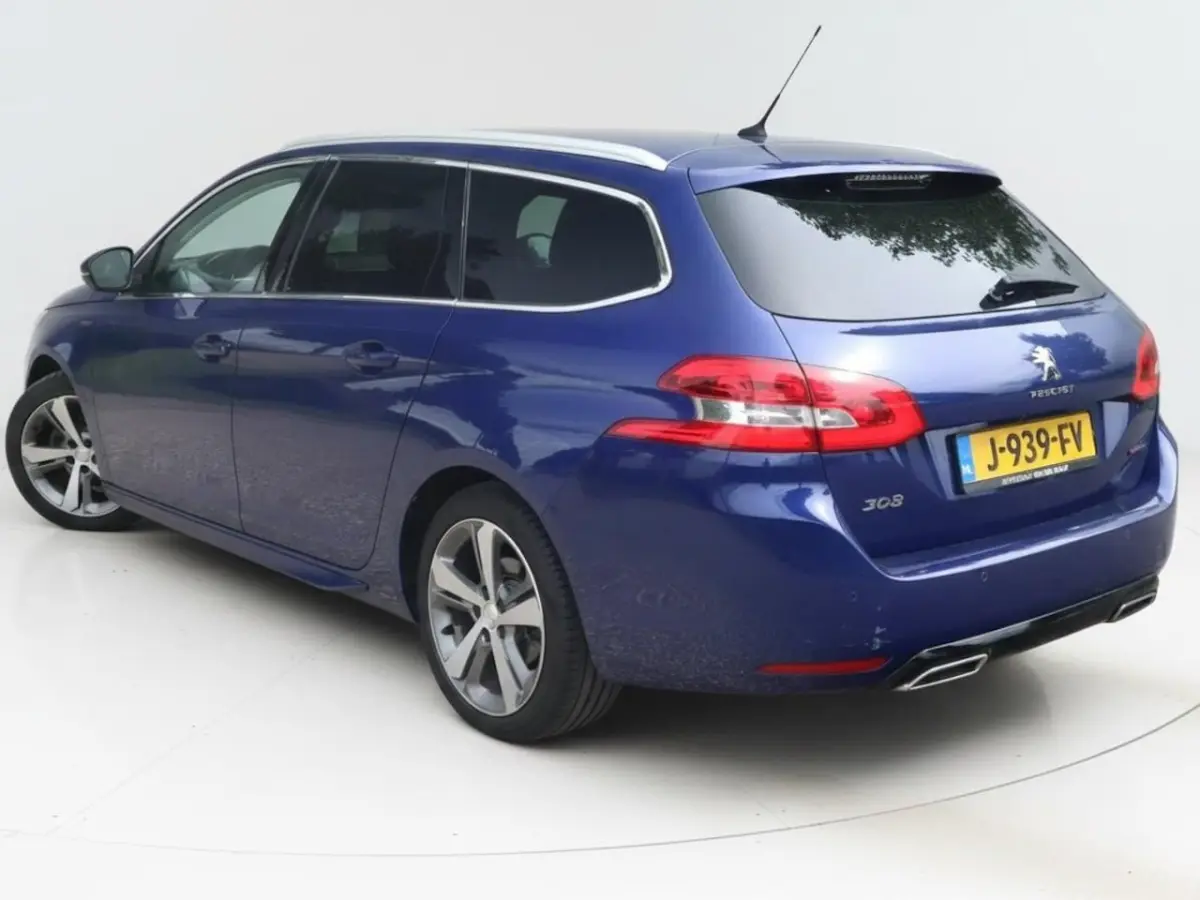 1.2 PureTech GT-Line | Clima Cruise | Apple Carplay/Navi | PDC + 360 Camera |