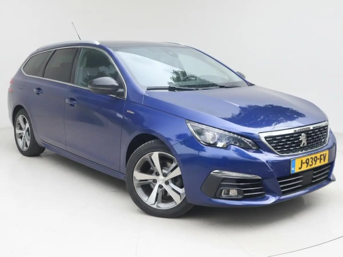 1.2 PureTech GT-Line | Clima Cruise | Apple Carplay/Navi | PDC + 360 Camera |