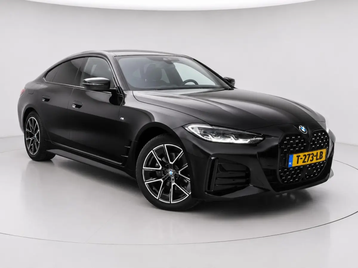 420i High Executive M-sport | Clima | Adapt. Cruise | Apple carplay/Navi | Leder | Stoelve