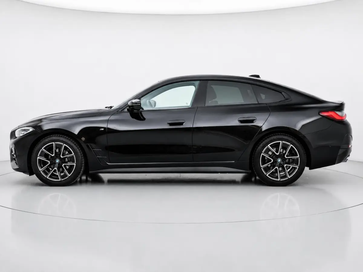 420i High Executive M-sport | Clima | Adapt. Cruise | Apple carplay/Navi | Leder | Stoelve