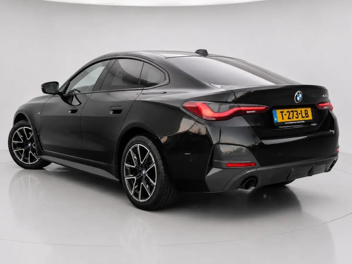 420i High Executive M-sport | Clima | Adapt. Cruise | Apple carplay/Navi | Leder | Stoelve