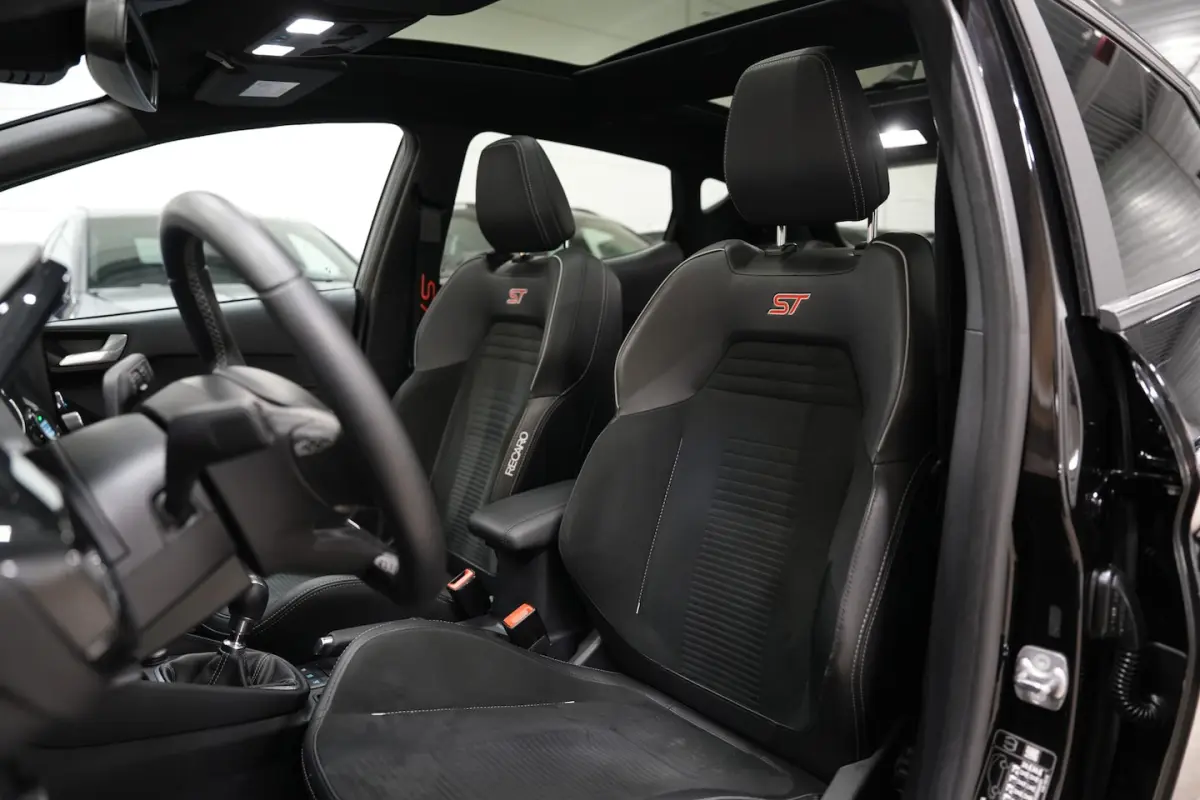 1.5 EcoBoost ST-3 200PK * Performance - Pano - Launch Control - Recaro - B&O - Camera - Ke