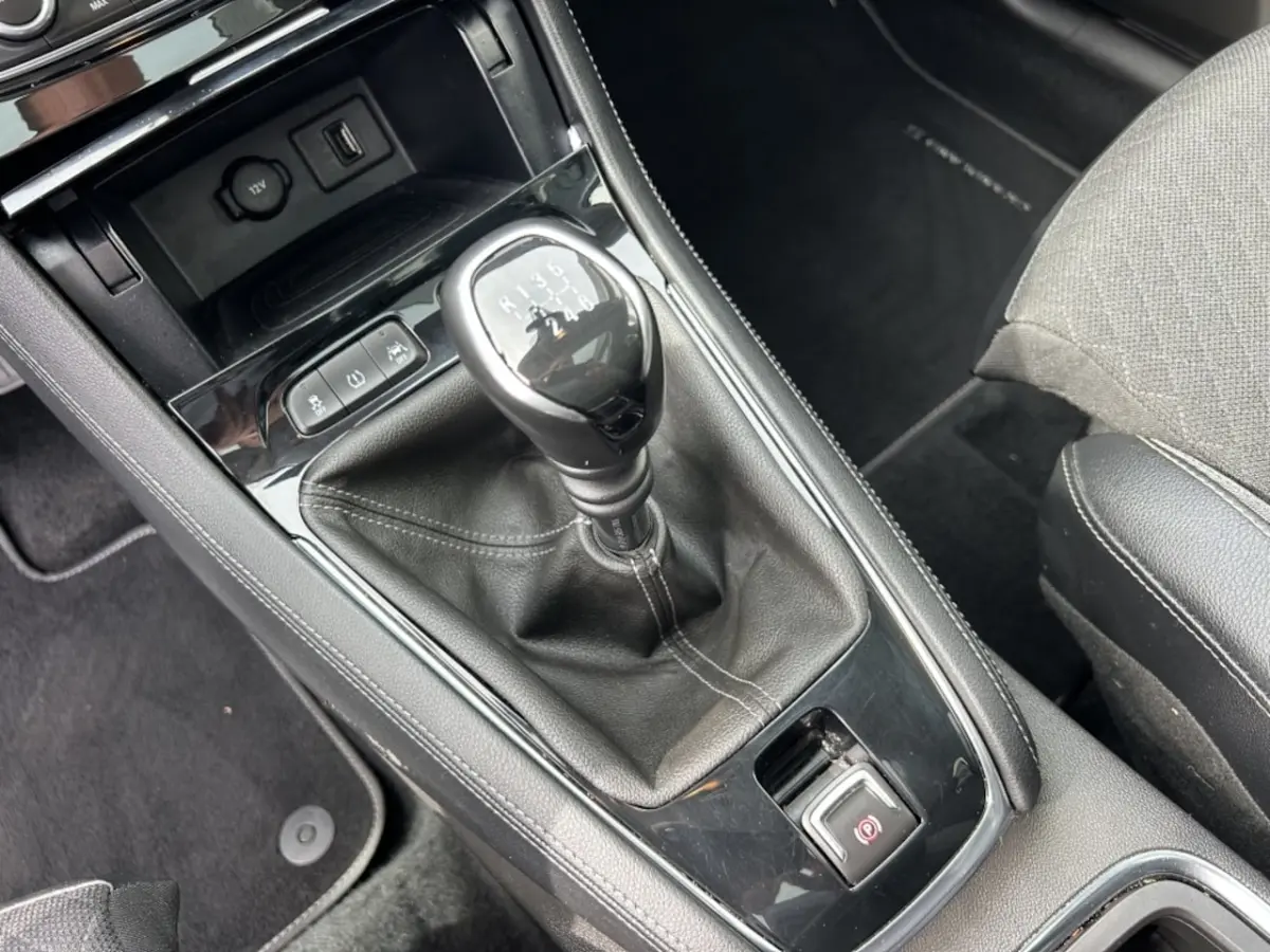 1.2 Turbo Innovation PANOdak CarPlay Nette staat