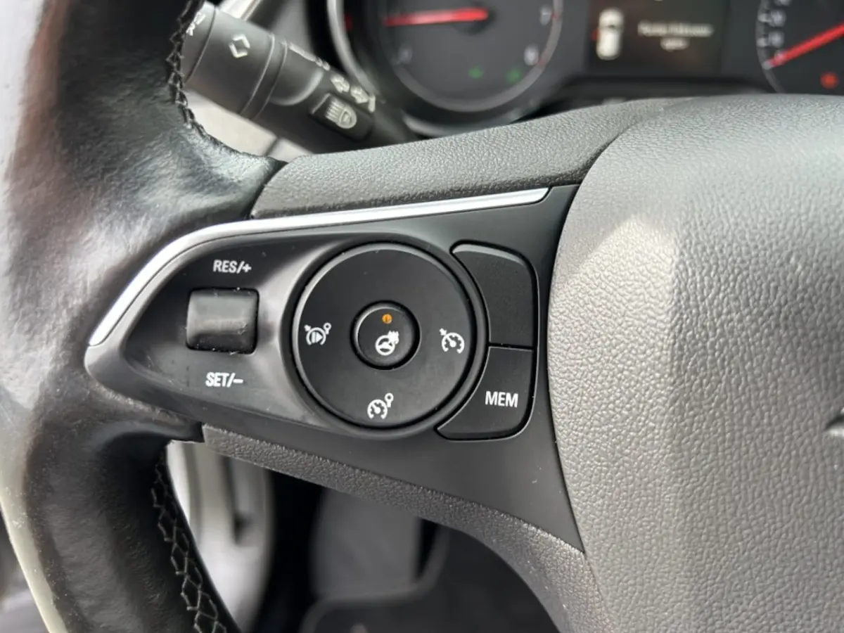 1.2 Turbo Innovation PANOdak CarPlay Nette staat
