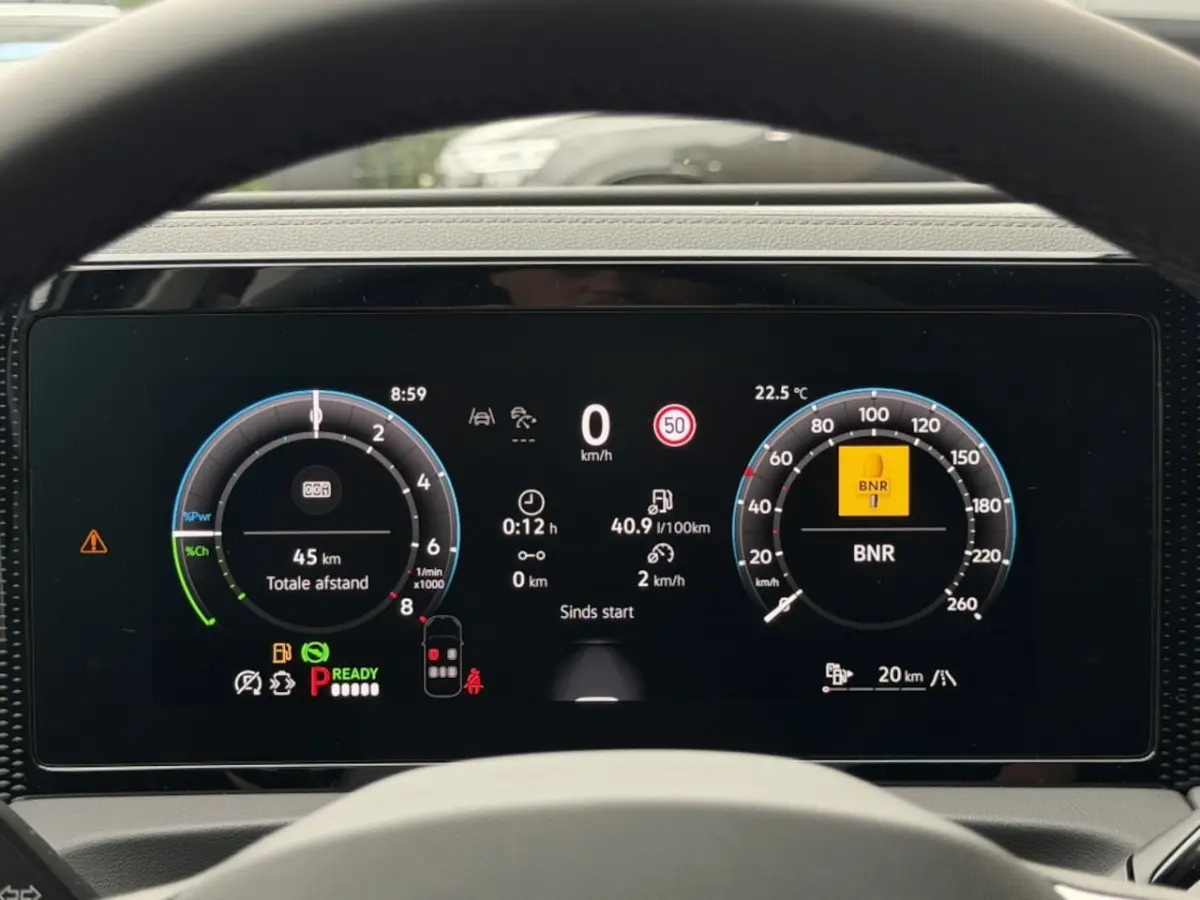 Life 1.5 TSI PHEV DSG 204 Pk | Pano | Trekhaak | 20 inch | Comfo