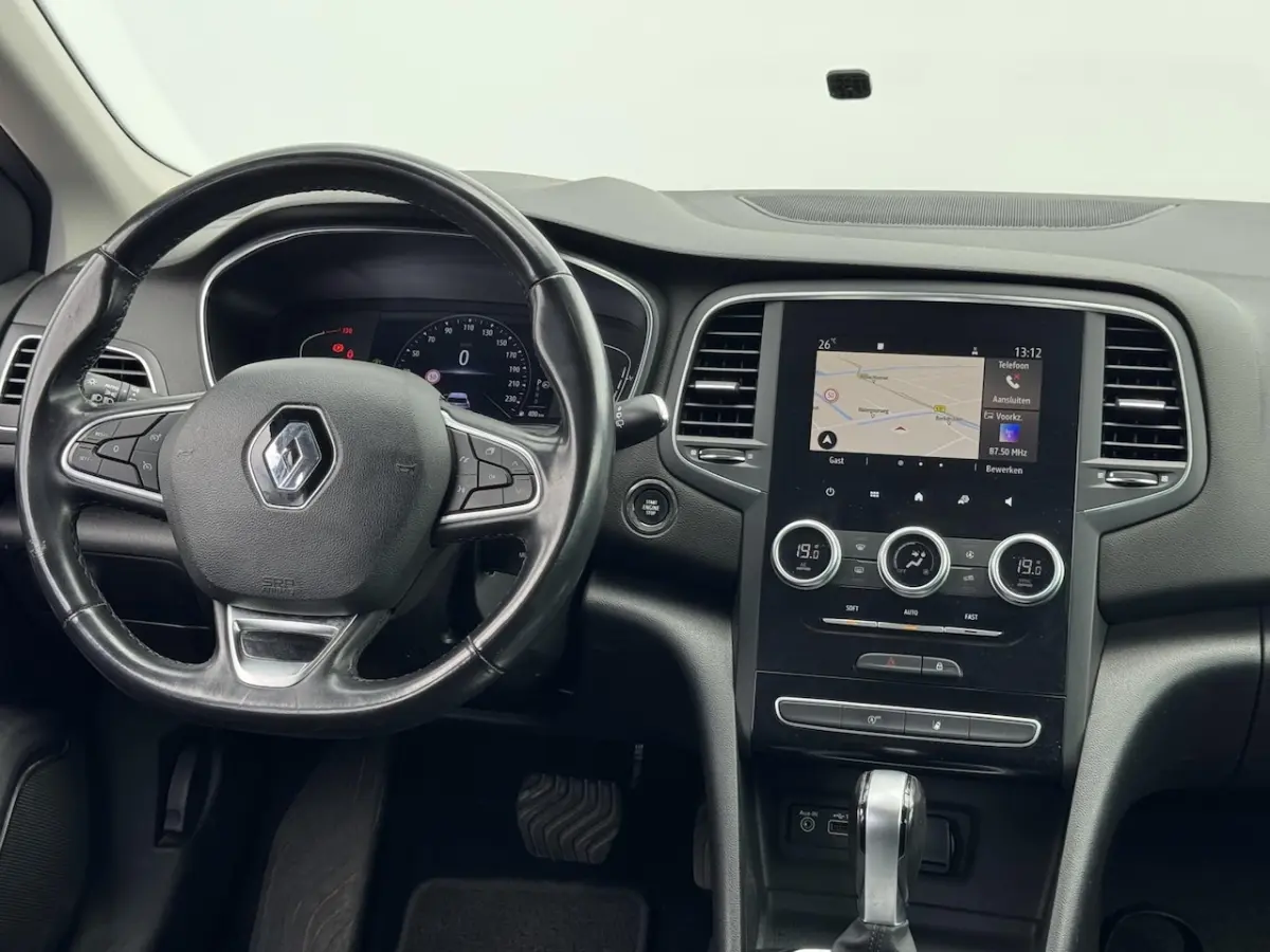 1.3 TCe Intens TREKHAAK | AUTOMAAT | NAVI CARPLAY