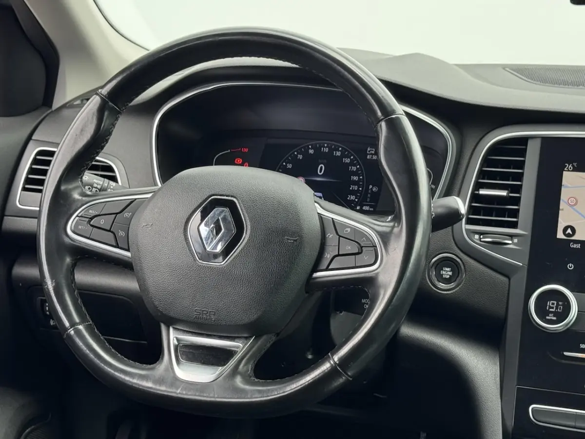 1.3 TCe Intens TREKHAAK | AUTOMAAT | NAVI CARPLAY