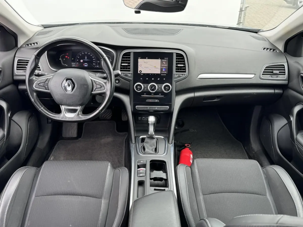 1.3 TCe Intens TREKHAAK | AUTOMAAT | NAVI CARPLAY