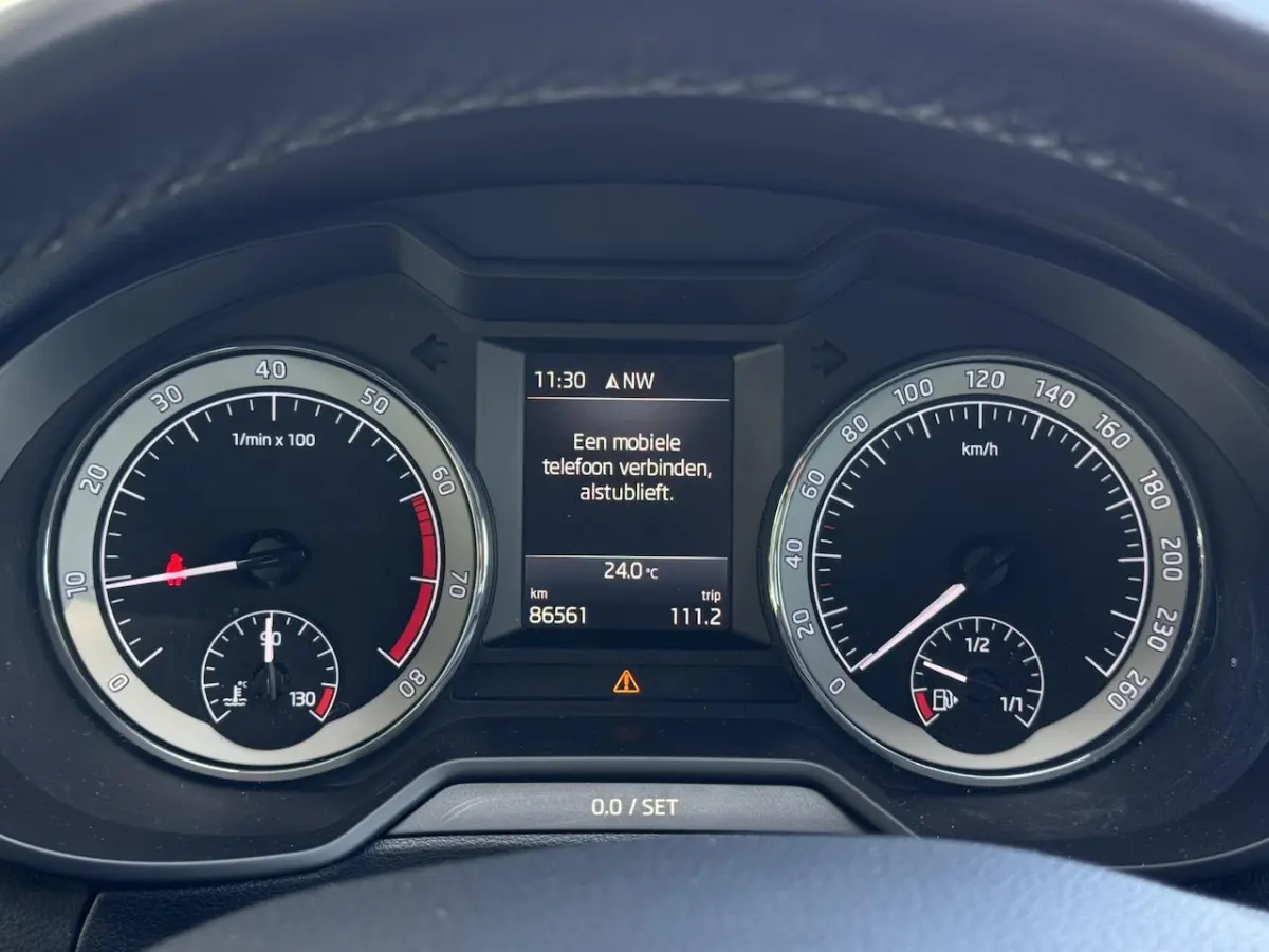 1.0 TSI Greentech Business Edition NL-AUTO | NAVI | ECC