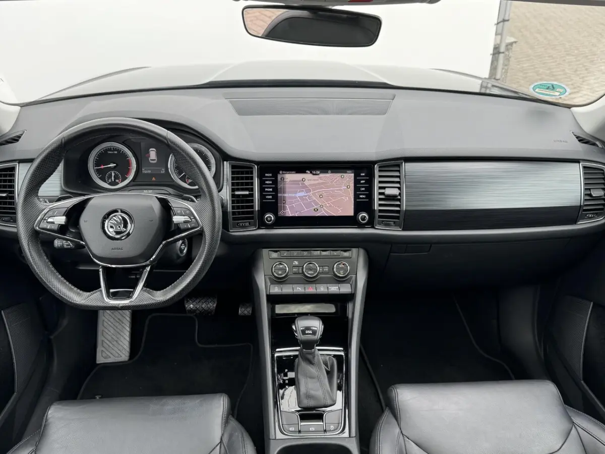 1.5 TSI Business Edition NL-AUTO | PANODAK | TREKHAAK | 150 PK