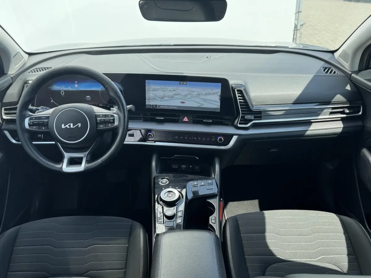 1.6 T-GDi Hybrid DynamicPlusLine NL-AUTO | PANODAK | LEDER | TREKHAAK |